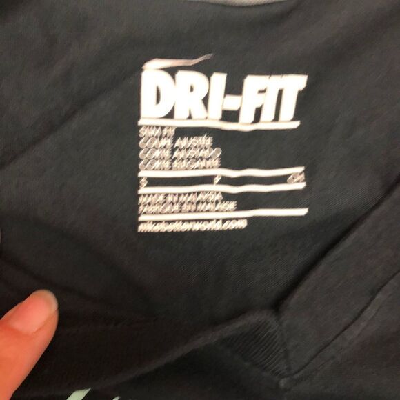 Nike Dri-fit Black V-neck T-shirt Can you dig it? - Picture 3 of 5